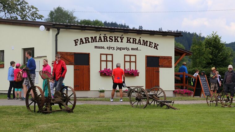 Počet mladých farmářů v Evropě klesá, Unie je chce podpořit