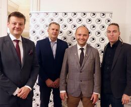 Piráti podporují rodinné hospodaření