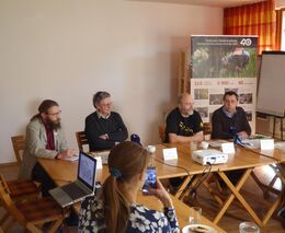 Vykonávat právo myslivosti na cizím, to je to, oč tu běží