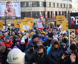 Soudruzi, takto tedy ne!