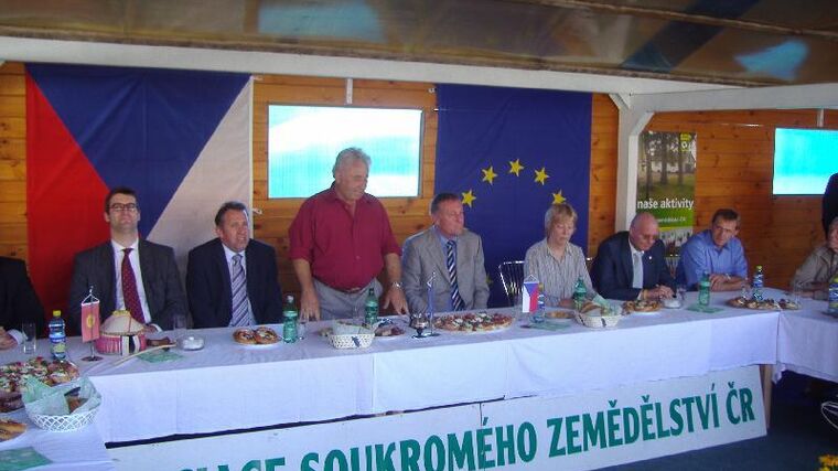 Fotografie z Dožínek ASZ ČR