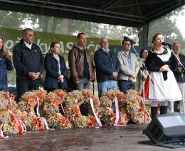 Selské dožínky netradičně a v dešti