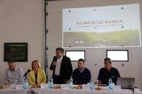 Sedláci obnovují venkovskou pospolitost