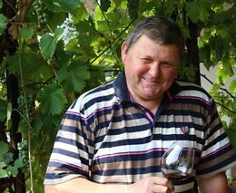 Josef Valihrach získal cenu Vinařské asociace ČR za přínos českému a moravskému vinařství