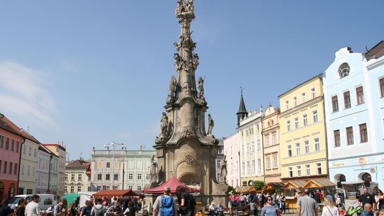 Oslava dobrým jídlem a pitím