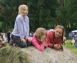 Pozvánka na tiskovou konferenci - zhodnocení Farmářských slavností 2011