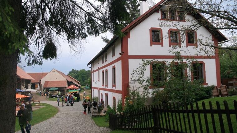 Fotogalerie z Farmářských slavností v Kunclově mlýně