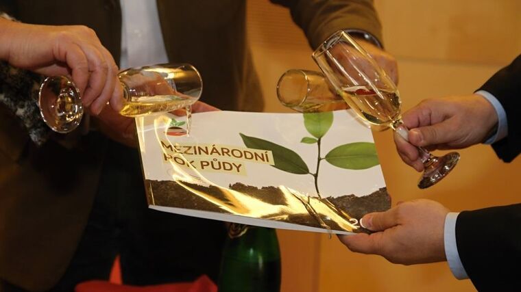 Křest publikace finálem Roku půdy