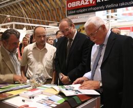 Prezident Václav Klaus navštívil stánek ASZ ČR