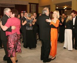 Sedláci roztančili Lázeňskou kolonádu 