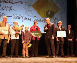 Farma roku 2017 hledáčkem fotoaparátu