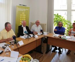 Tisková konference Sdružení podnikatelů a živnostníků ČR a Asociace soukromého zemědělství ČR