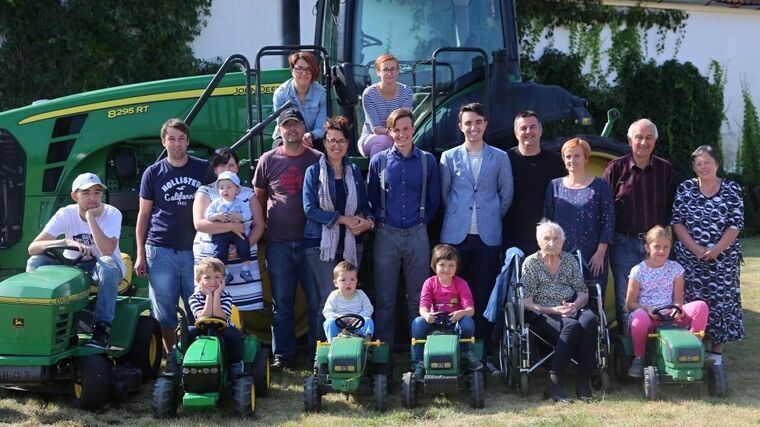 Žili, byli bratři tři… a jejich předci