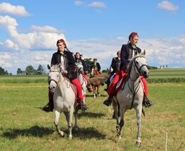 Selská jízda a Cimburovo sečení v jihočeské Putimi