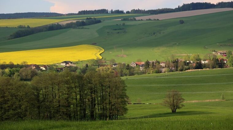 ASZ Svitavy, Ústí nad Orlicí - Různá hospodářství, společná řeč I.