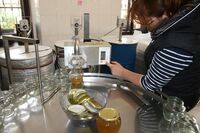 Včelí farma Cihlářovi - vítěz soutěže Farma roku 2017