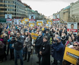 Proslov Josefa Stehlíka za české sedláky na demonstraci za svobodné podnikání