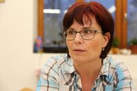 S Jindřichem Haškem, hochem od Modrého vrchu, o historii, a jeho snachou o mateřské škole Na Statku