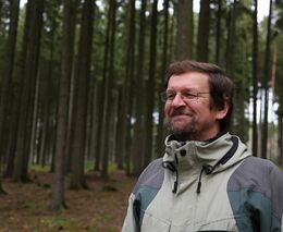 Milan Hron: „Ztratila se historická paměť a jejím důsledkem byl i přezíravý pohled na selské lesy“