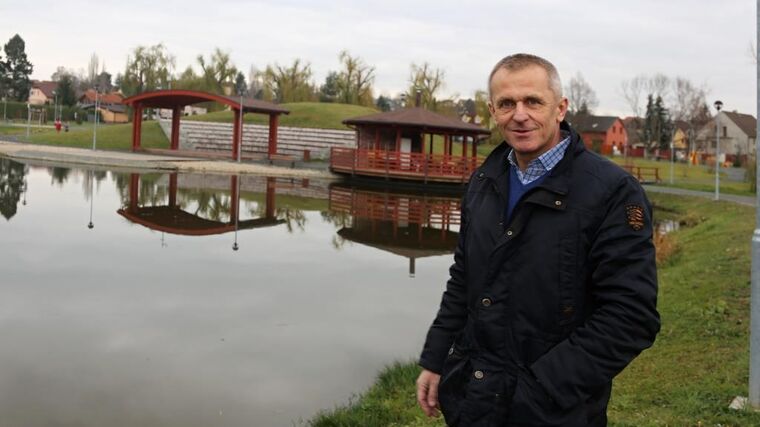 Otec Stanislava Němce byl posledním soukromníkem v okolí, on sám začal po roce 90 mezi prvními