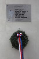 Otec Stanislava Němce byl posledním soukromníkem v okolí, on sám začal po roce 90 mezi prvními