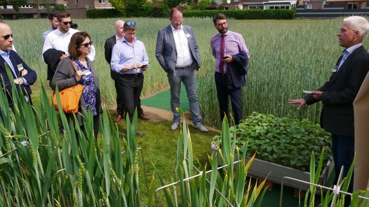 Klíčoví účastníci diskutují o významu precizního zemědělství  pro zemědělství v EU