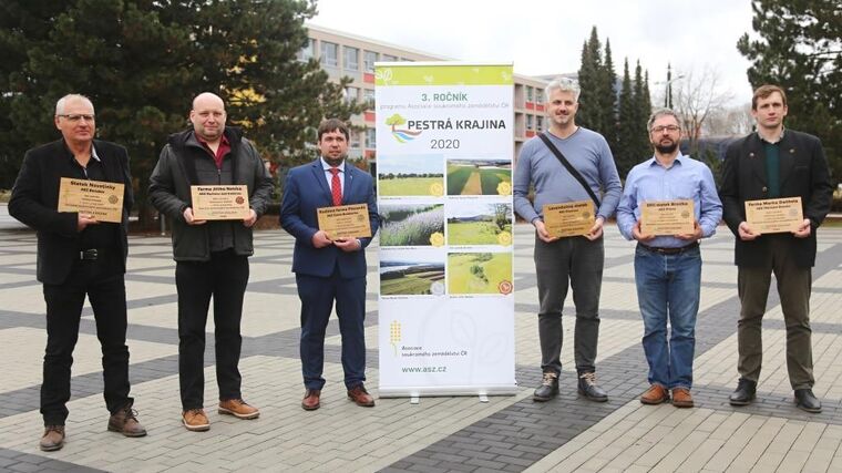 Program Pestrá krajina je investicí do budoucnosti zemědělství