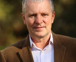 Zemědělství pod Jurečkou? Vše pro velké firmy! Farmář otevřeně odkrývá, jak to dnes chodí v branži