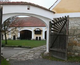 Absurdistán s DPH: Babišova Paloma vydělá na pivu 9 korun, venkovské výčepy a stánkaři nic