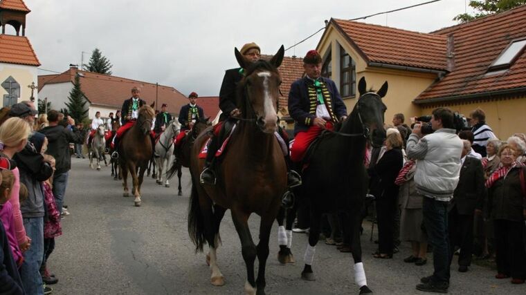 Oslava dne koní ve Štěkni