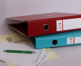 Tisíce farmářů čeká papírování