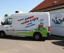 Mléko z farmy až před dům