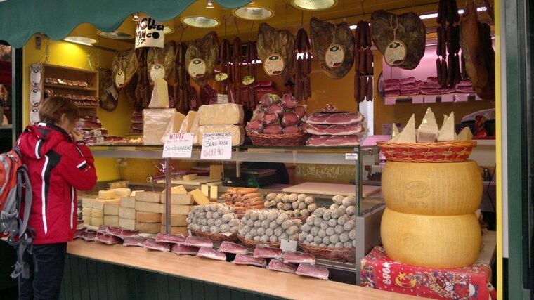 Farmářské trhy jsou v létě častým cílem kontrol veterinárního dozoru