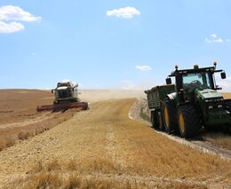 Na malé farmáře zamíří větší podpora, velcí agrobaroni protestují
