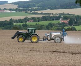 Evropští výrobci hnojiv kvůli drahému plynu snižují výrobu