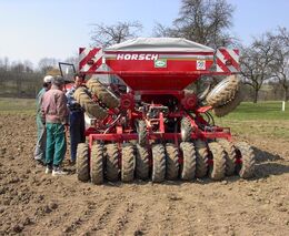 Česko stojí o pracovníky z řad uprchlíků. V cestě je jazyková bariéra