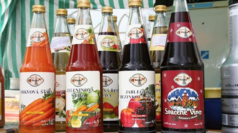 Darujeme české Vánoce. Farmářka a nomádka strhly lavinu pomoci tuzemským výrobcům