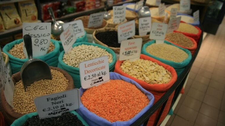 Potravinově soběstačná je asi čtvrtina světa. Střední Evropa je na tom velmi dobře