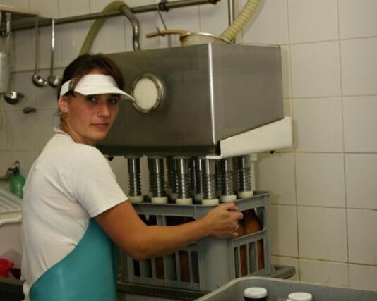 Toman: Potravináři jsou za první linií, cením si jejich přístupu, po lékařích jsou nejdůležitější