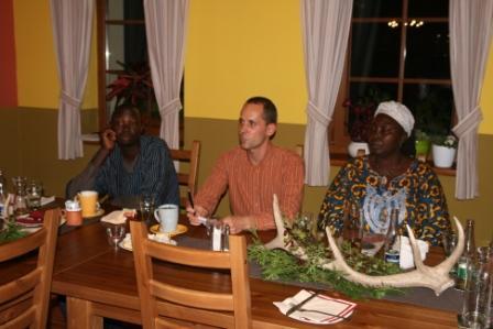 Afričtí zemědělci na farmách členů Asociace
