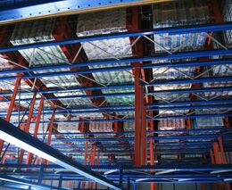 Stát chce omezit „krabice u silnic“. Skončí vykrádání zemědělské půdy