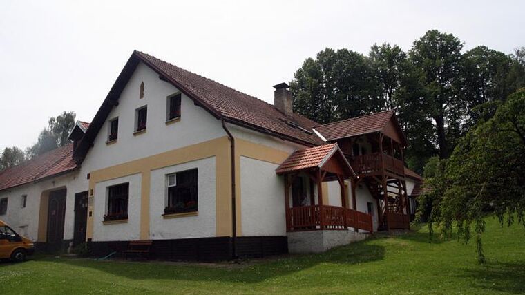 Členové ASZ Litoměřice a ASZ Louny navštívili farmy, které realizovaly PRV (2. část)