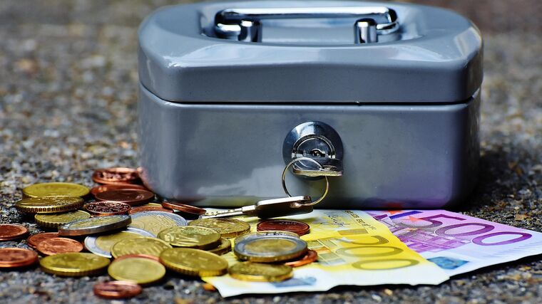 Brusel blokuje Praze zemědělské projekty z Babišovy předpremiérské éry i peníze za nadstandardní hospodaření