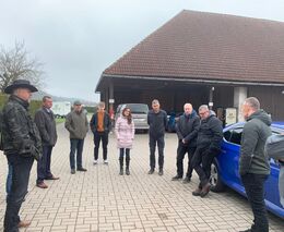 Další krok k umožnění porážek skotu přímo na pastvě