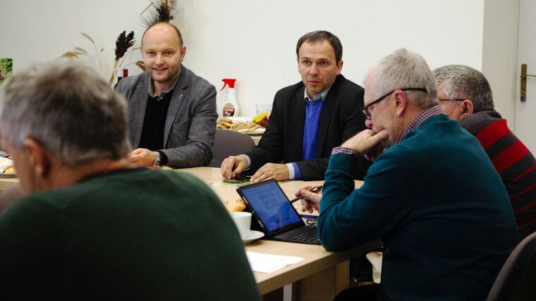Sedláci se setkali se zástupci VÚRV. Chtějí prohloubit vztah s odborníky a vědci