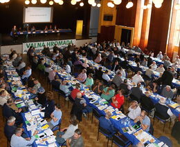 Sedláci z ASZ ČR podpořili ministra, ale jasně trvají na vládním programu