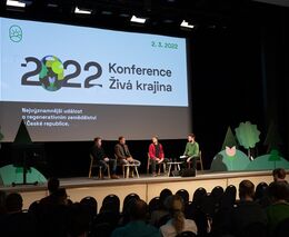 Zemědělci mají v rukou regeneraci půdy. Sešli se na konferenci o regenerativním zemědělství