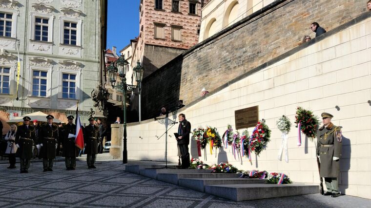 Svobodu a demokracii je třeba bránit v každé době 