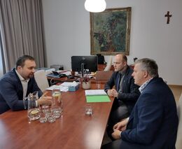 Podpora rodinných farem je klíčová pro stabilitu venkova a lokální produkci potravin