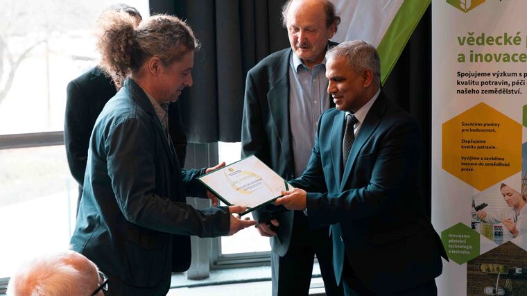 Národní centrum zemědělského a potravinářského výzkumu ocenilo své dlouhodobé partnery